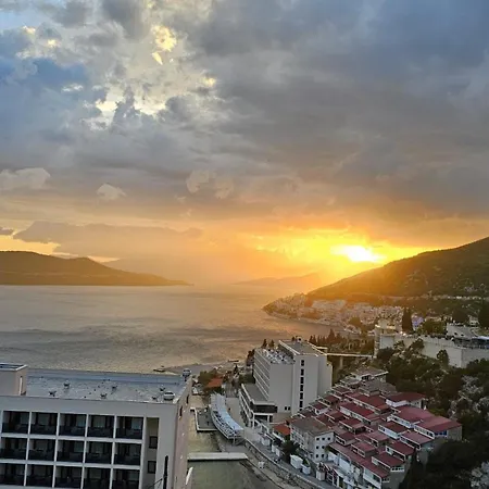 Zvijezda Mora * Neum