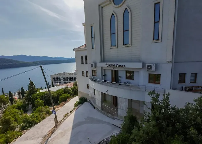 Zvijezda Mora * Neum